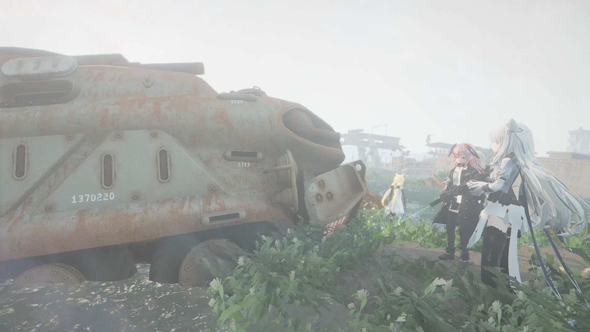 写真: 「これもダメね。動力系が死んでる。他には?」