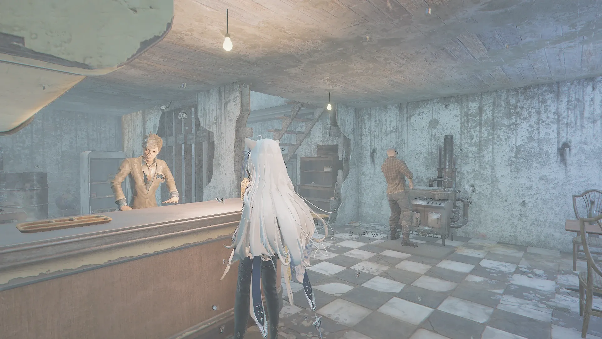 写真: 隣の雑貨屋はグールが経営しているらしい。