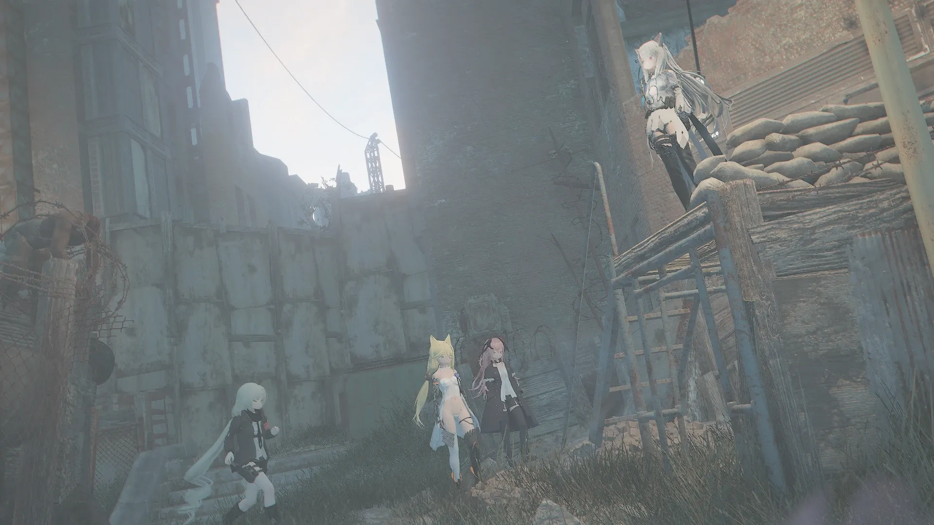 写真: 狭いエリアに立てこもる賊達の拠点を落とした人形達