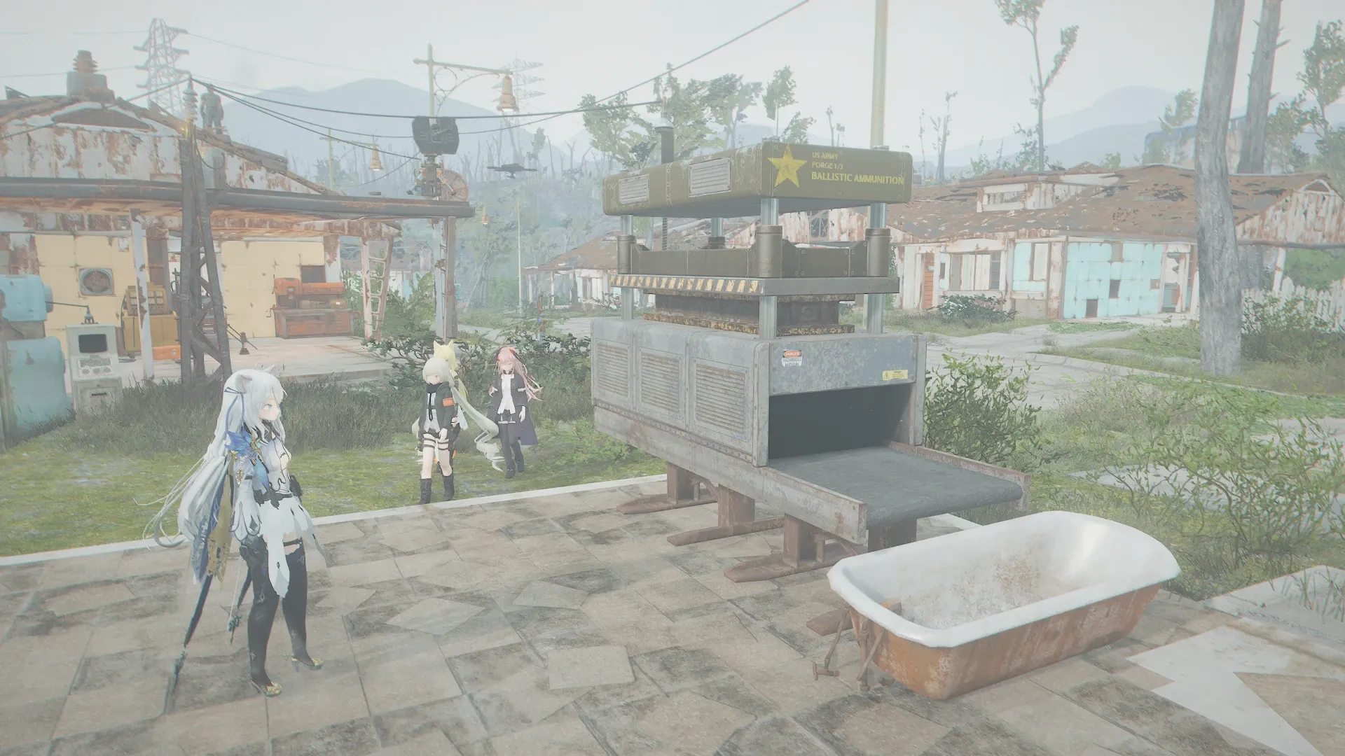 写真: 弾薬生産装置を試作。将来的には大きな自動生産施設を建設することを目標にしている。