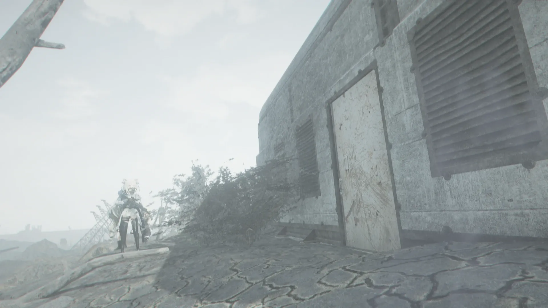 写真: 目的地である小さなバンカーを発見したSizryavka