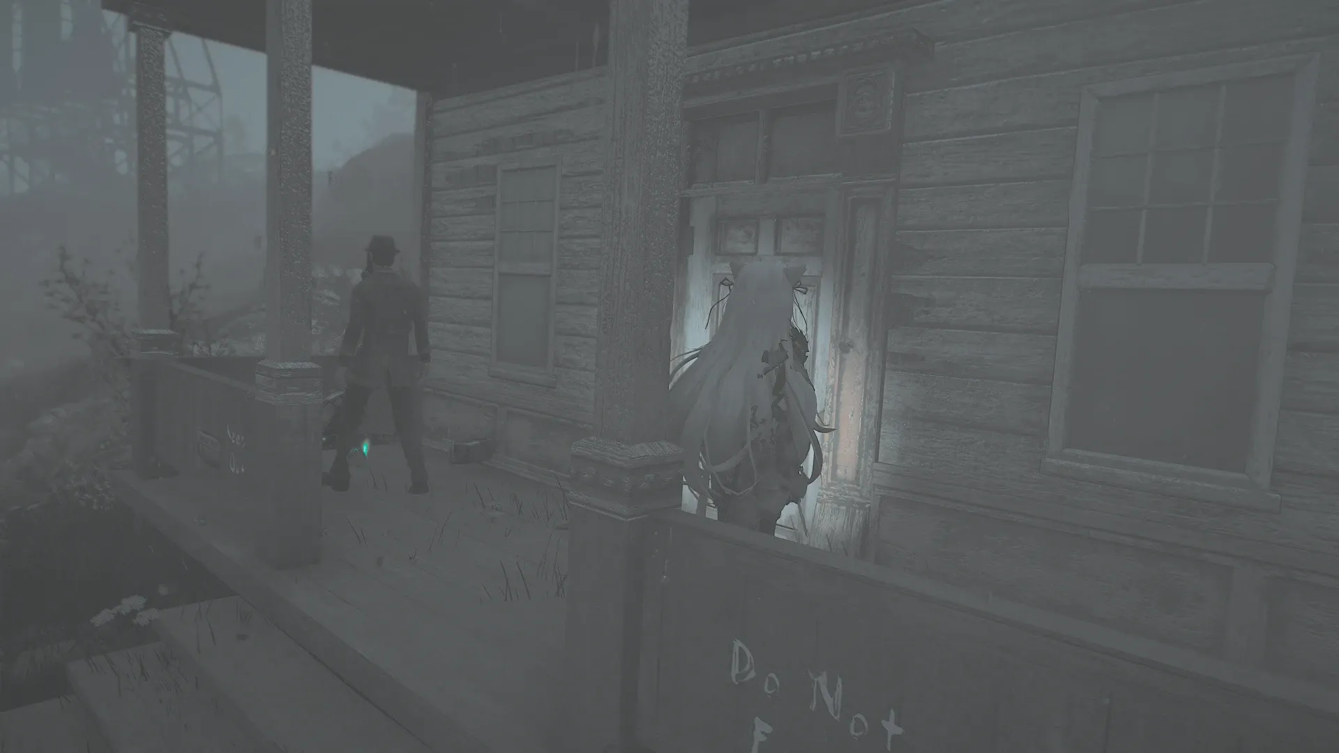 写真: 家の前に立ち、侵入を試みるウルフとSizryavka達